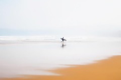 Luis-Martinez-Aniesa-Surfer-Color